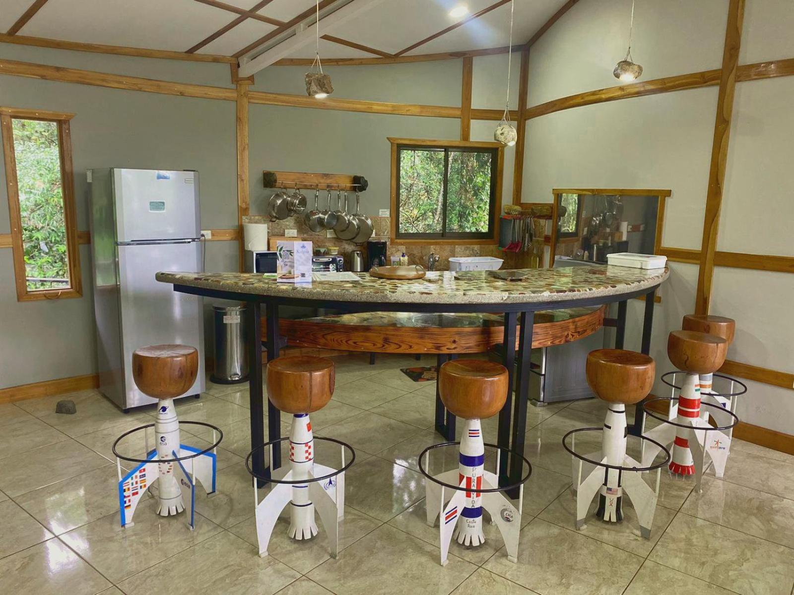 Moon Wonders Vacation House モンテベルデ エクステリア 写真